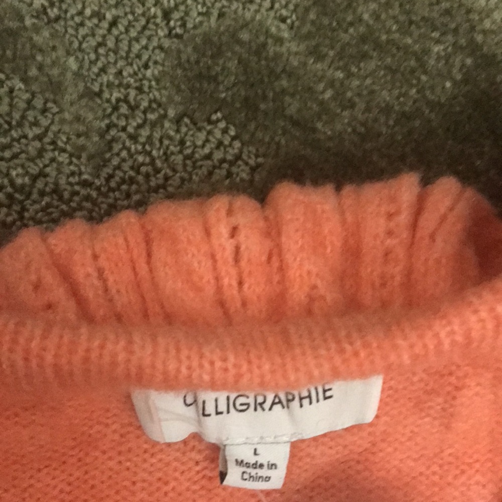 Sweater - Picture 6 of 8